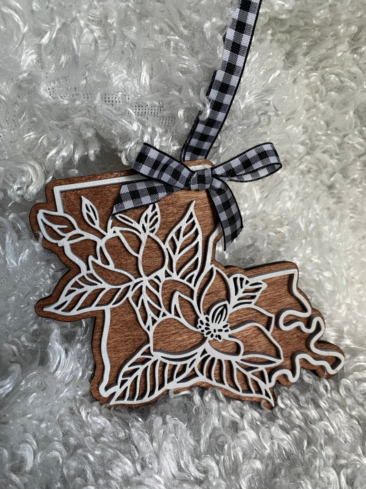 Magnolia Louisiana State Wood Ornament | Christmas Tree Decoration