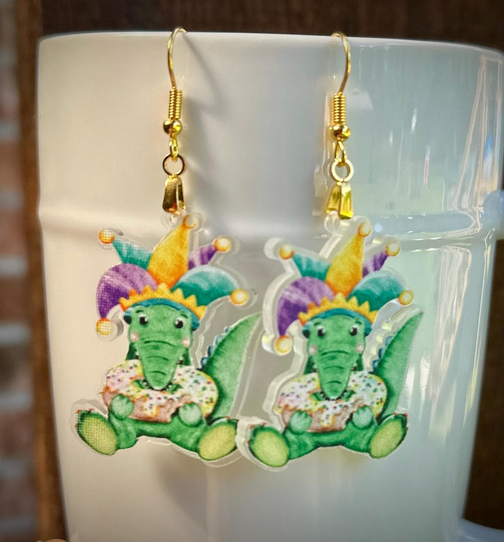 Mardi Gras Alligator Earrings: Jester Gator with King Cake